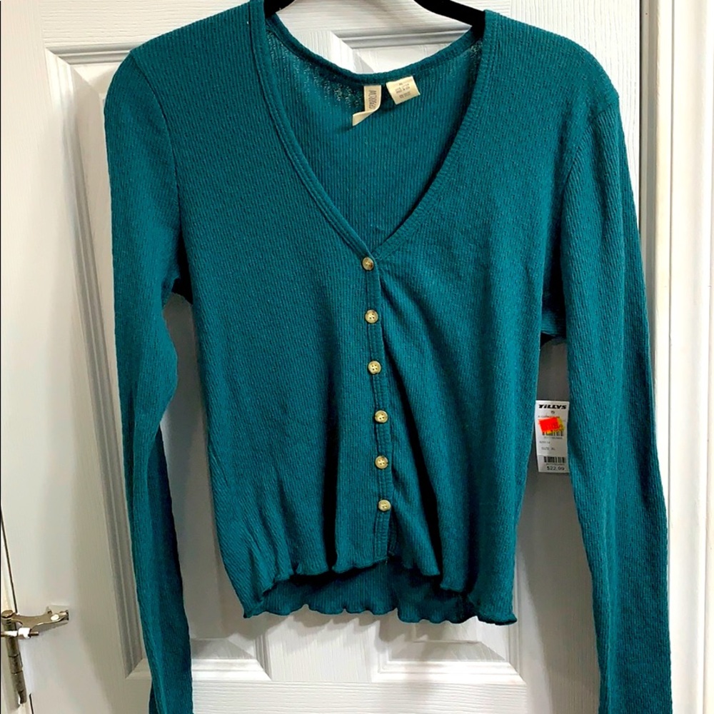Teal Button Up Crop with Scalloped Sleeves / Trim